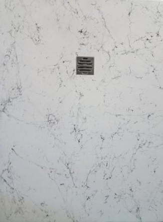 Receveur de douche blanc ,effet marbre ,taille 120*80 au sur mesure 